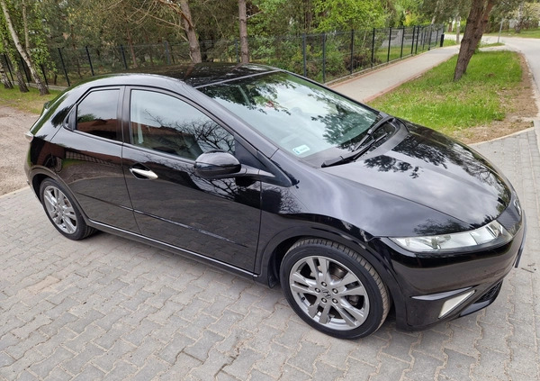 Honda Civic cena 22900 przebieg: 250000, rok produkcji 2009 z Głogów Małopolski małe 191